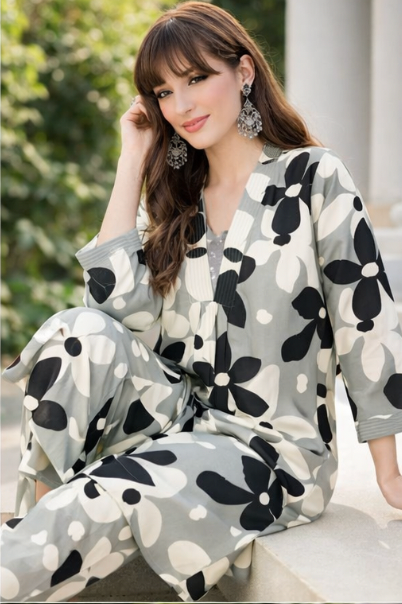 White & Black Ikat Printed Ready-to-Wear Ladies Suit