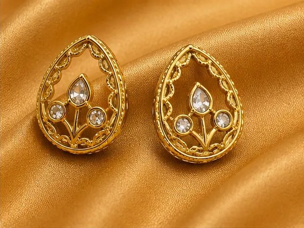 Elegant Gold-Plated Teardrop Kundan Stud Earrings