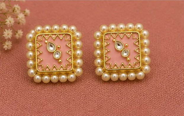 Elegant Pastel Pink Square Kundan Stud Earrings with Pearl Border view 6