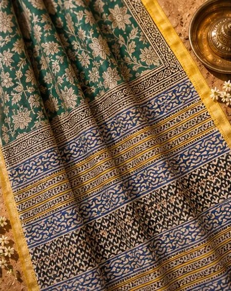 Regal Bottle Green Maheswari Silk Saree with Mustard Zari Border view 3